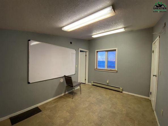 1200 Queens Way, Fairbanks, AK 99701